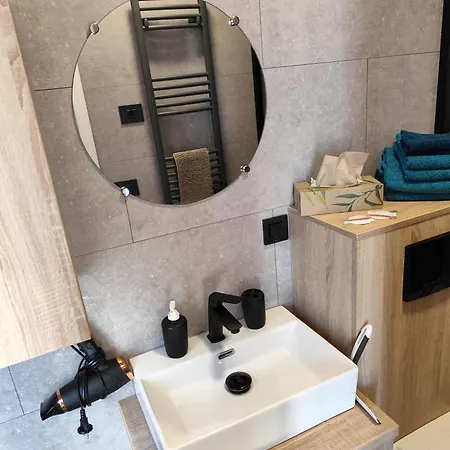 Apartamento Little Tiny Village Haus 4 *