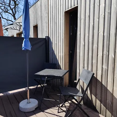 Little Tiny Village Haus 4